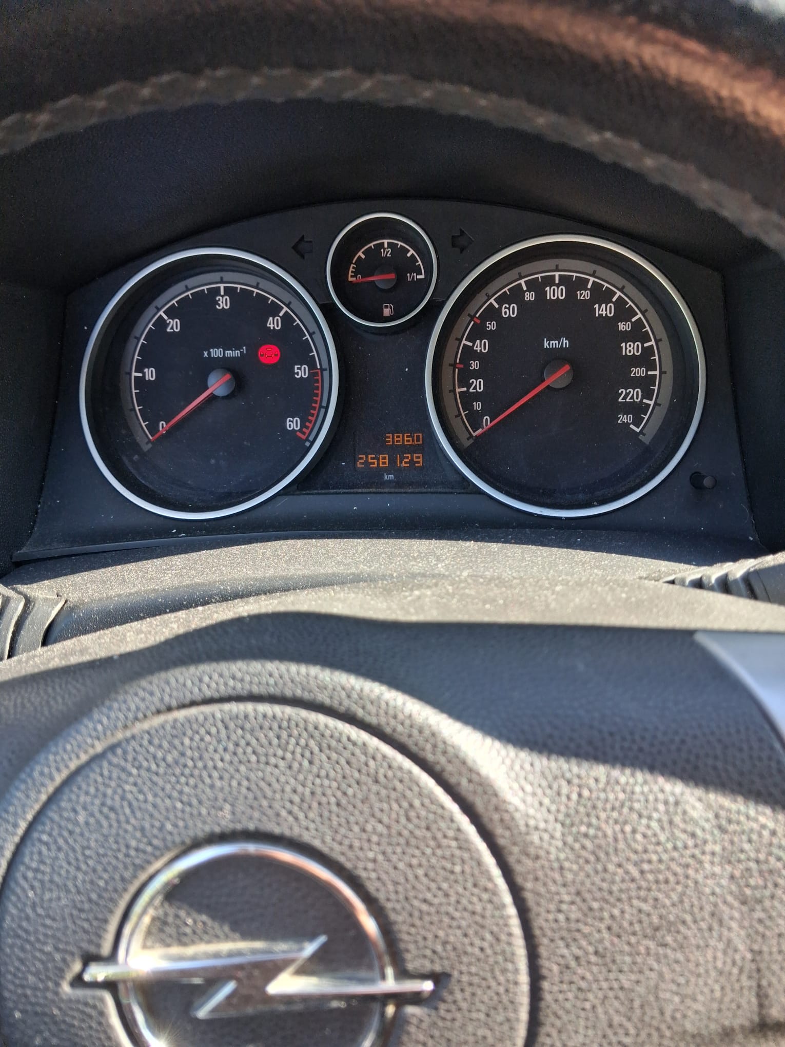 Opel Astra 2009 - 3