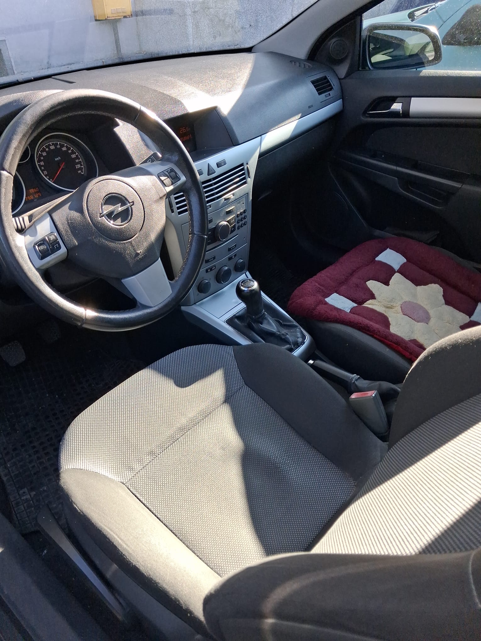 Opel Astra 2009 - 4