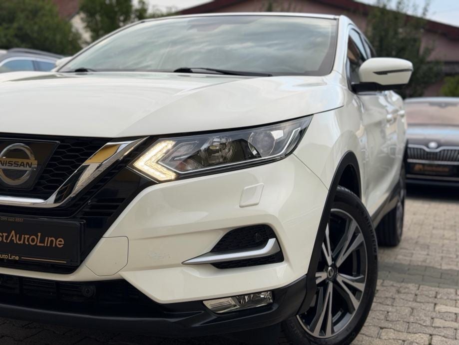 Nissan Qashqai 1,6 dCi Automatik, N-Connecta, Servisna, Kamere 360° - 7