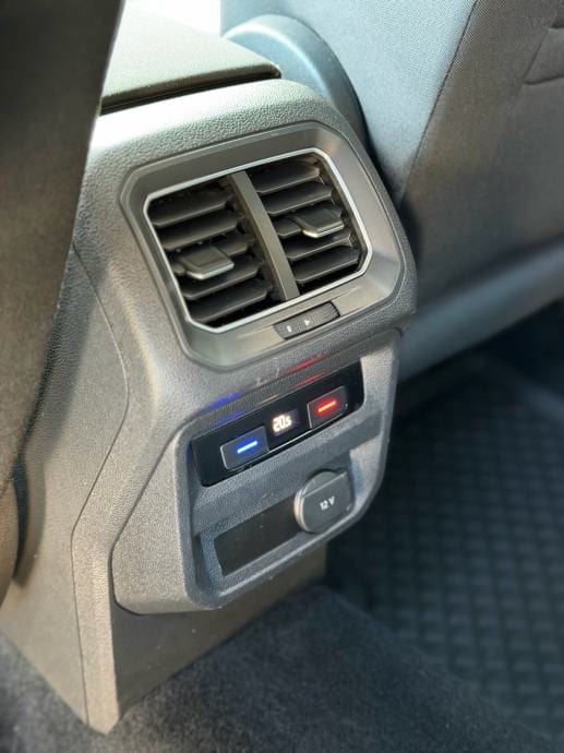 VW Tiguan 2,0 TDI DSG, 110kw, LED, Kuka, Servisna - 25