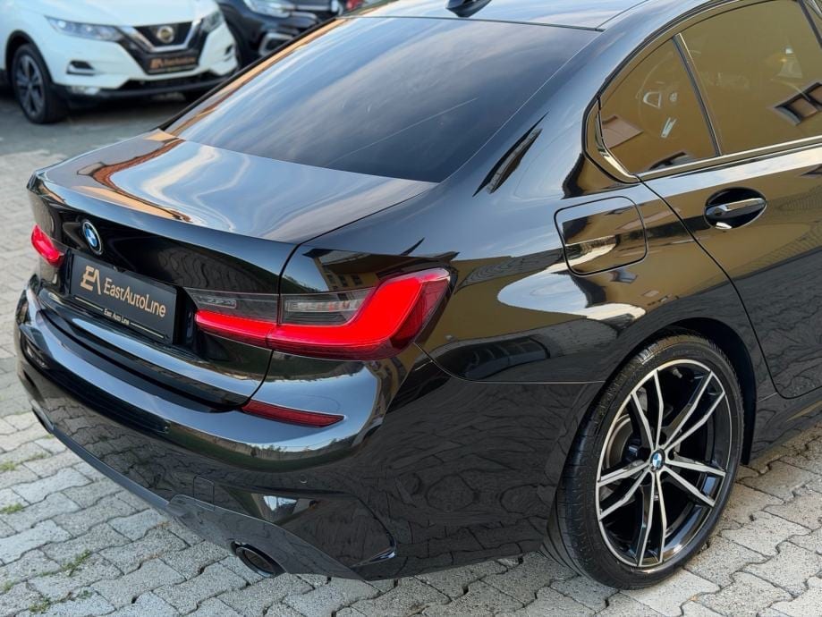 BMW serija 3 320xd Aut., MSport, LC, Laser, HUD, Mrtvi kut, Alu 19, 2019 god. - 16