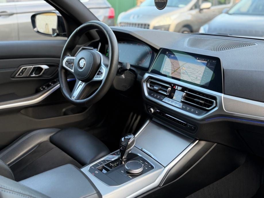 BMW serija 3 320xd Aut., MSport, LC, Laser, HUD, Mrtvi kut, Alu 19, 2019 god. - 20