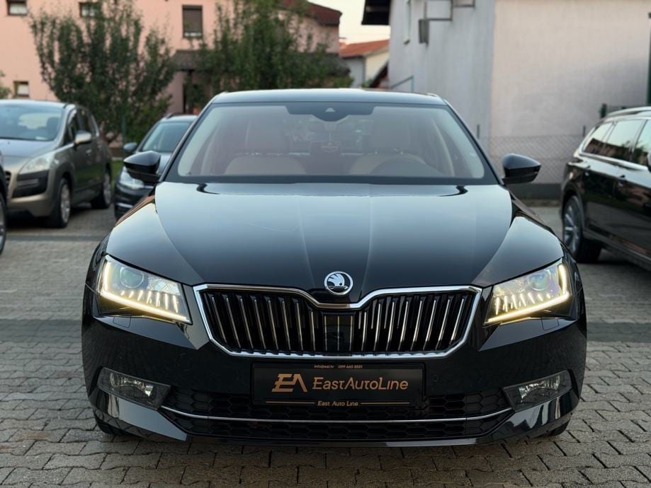 Škoda Superb 2,0 TDI DSG 140kw Style, Alu 19, Kamera, Navi, 2015 god. - 3