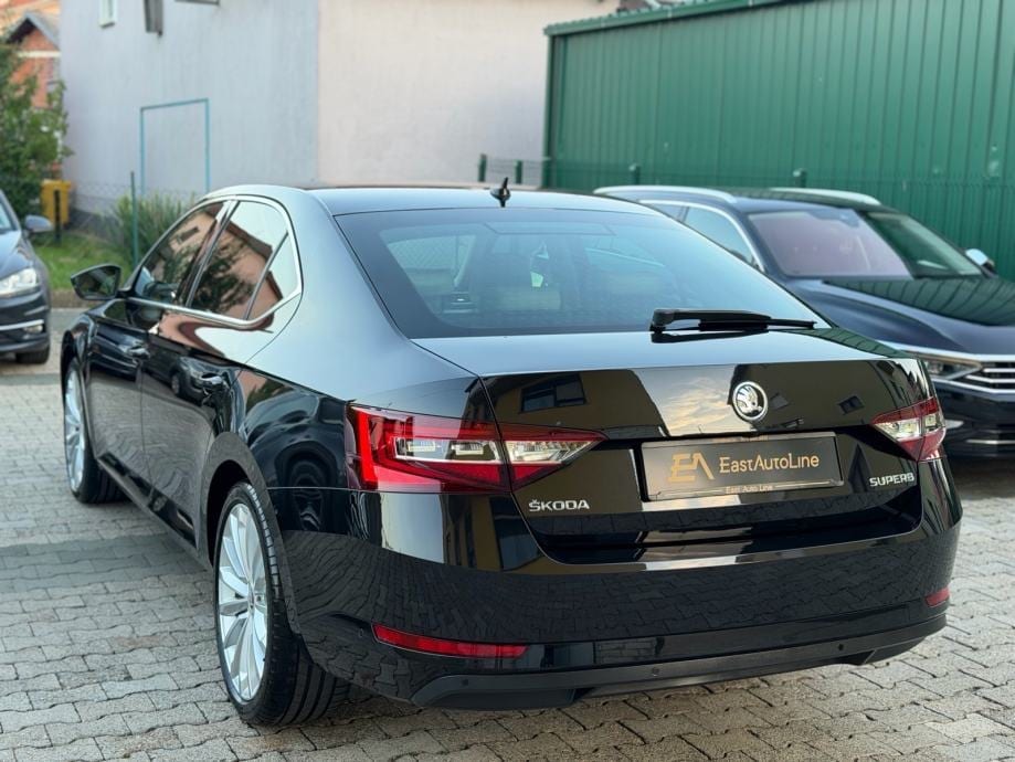 Škoda Superb 2,0 TDI DSG 140kw Style, Alu 19, Kamera, Navi, 2015 god. - 7