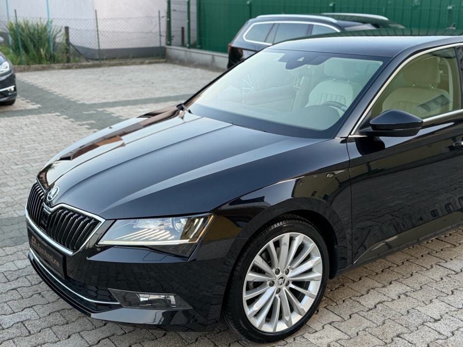 Škoda Superb 2,0 TDI DSG 140kw Style, Alu 19, Kamera, Navi, 2015 god. - 16