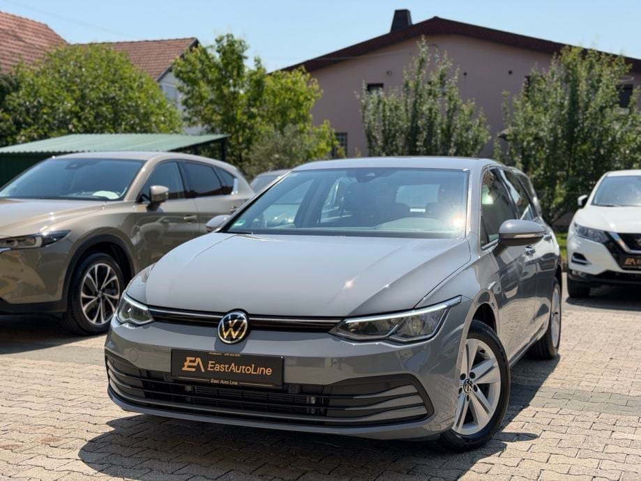 VW Golf 8 2,0 TDI, Life, ACC, Lane Asist, Kamera, Ambient, Servisna, 2022 god. - 5