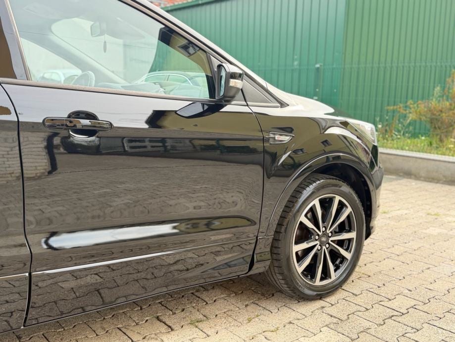 Ford Kuga 1,5 EcoBoost, 110kw, ST-Line, Kamera, Alu 18 Servisna, 2018 god. - 17