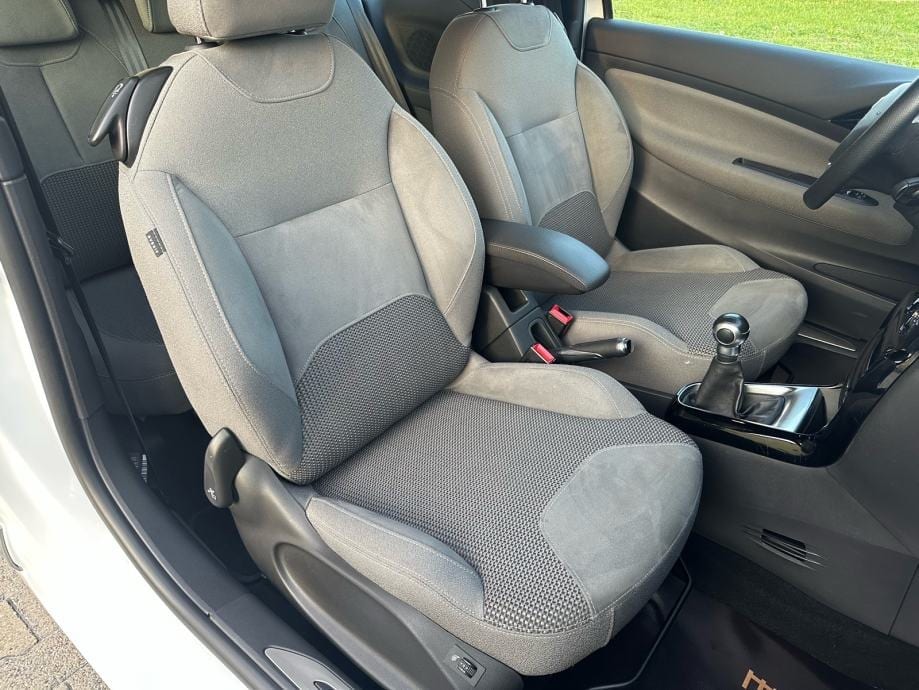 DS Automobiles DS3 1,2 PureTech, SoChic, Kamera, Alu 17, 2017 god. - 18