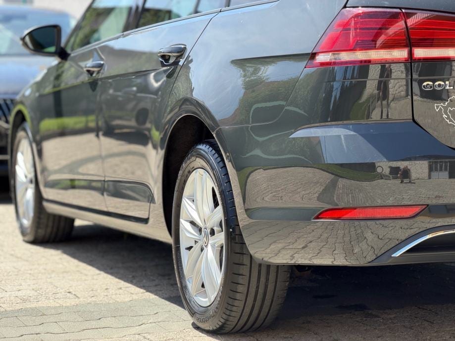 VW Golf 7 Variant 1,6 TDI, Comfortline, Navi, 8xAlu, Servisna, 2017 god. - 14