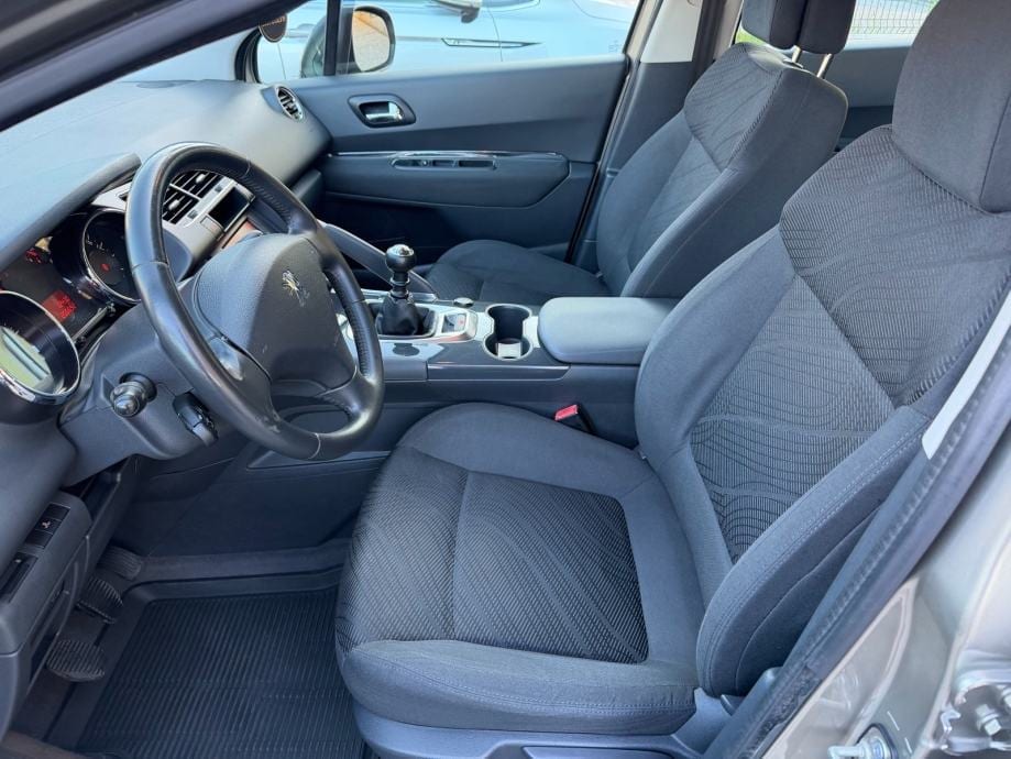 Peugeot 3008 1,6 HDi 82kw, Acces, HR Auto, Klima, 2012 god. - 18