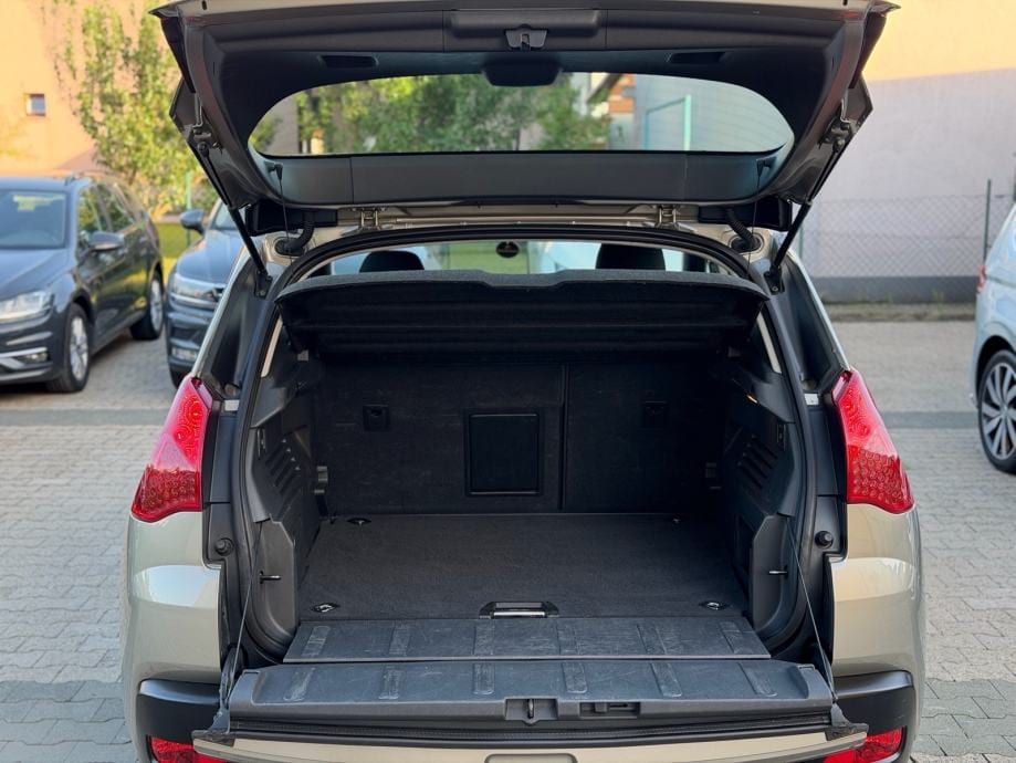 Peugeot 3008 1,6 HDi 82kw, Acces, HR Auto, Klima, 2012 god. - 24