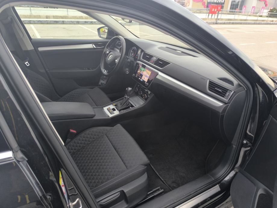 Škoda Superb Combi 2.0 TDI DSG Business, reg 03/2027, LED, navigacija - 7