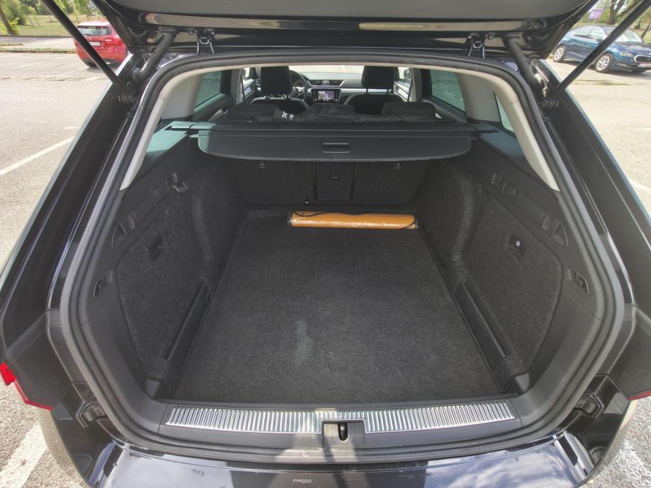 Škoda Superb Combi 2.0 TDI DSG Business, reg 03/2027, LED, navigacija - 15