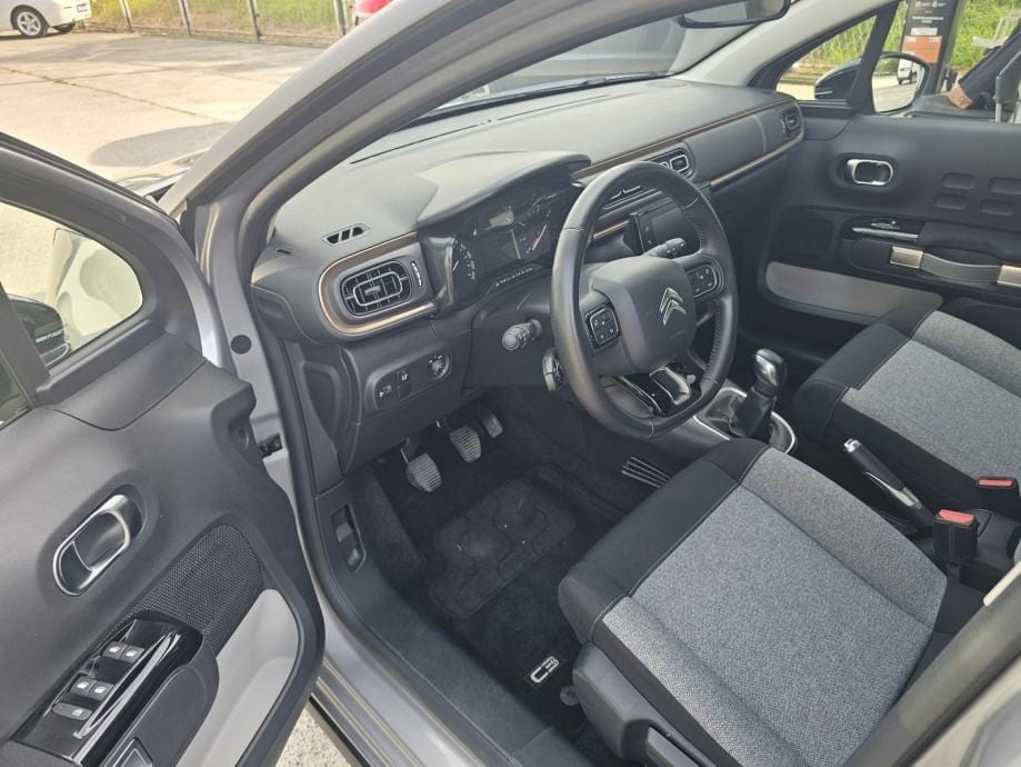 Citroën C3 1.2 Shine*2019 god.*29000km*Garancija 2 godine* - 9
