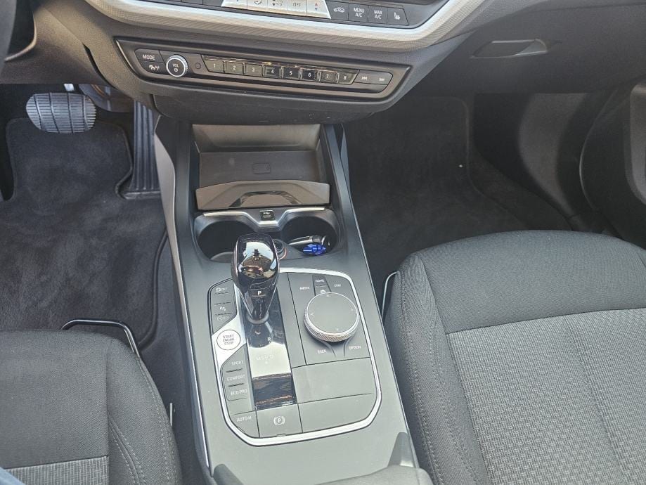 BMW 116D*2021 god*33000 km*Automatik*Garancija 2.godine*, 2021 god. - 14