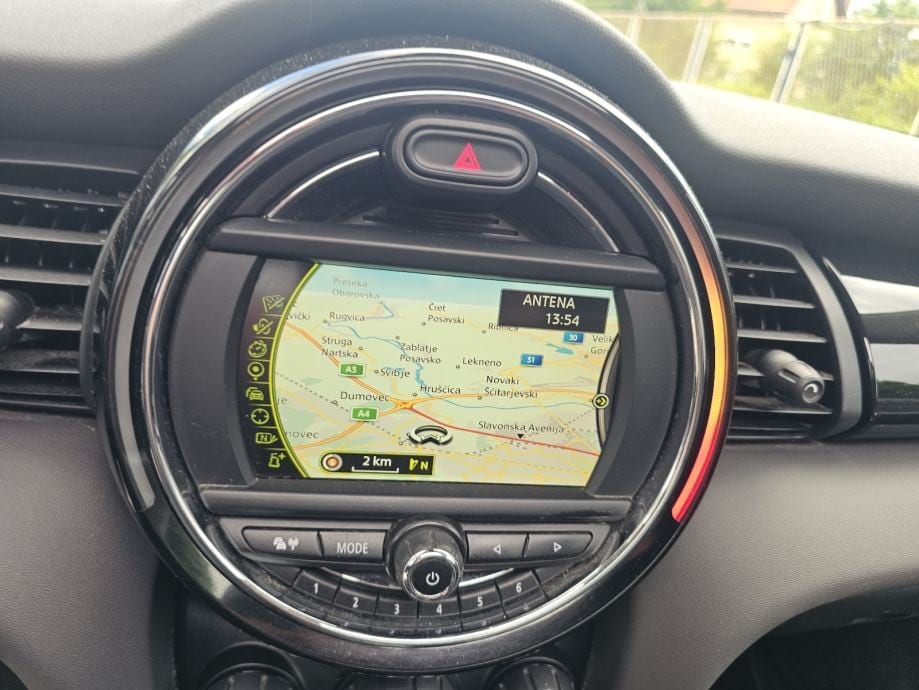 MINI Cooper 1.5*2015 god*141000km*Garancija 2.godine*, 2015 god. - 13