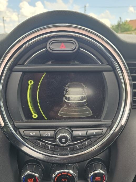 MINI Cooper 1.5*2015 god*141000km*Garancija 2.godine*, 2015 god. - 14