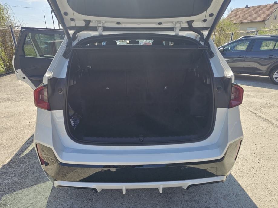 BMW X1 sDrive18i M-Sport*5/2025 g.*14000km*Garancija 4 godine*, 2025 god. - 12