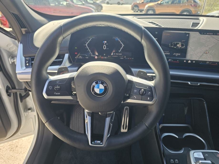 BMW X1 sDrive18i M-Sport*5/2025 g.*14000km*Garancija 4 godine*, 2025 god. - 20