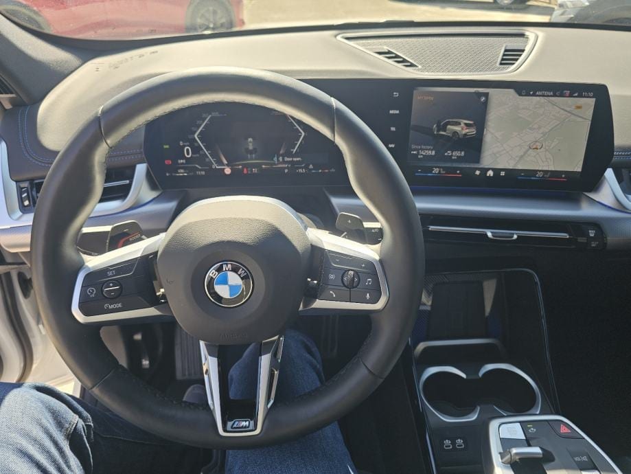 BMW X1 sDrive18i M-Sport*5/2025 g.*14000km*Garancija 4 godine*, 2025 god. - 25