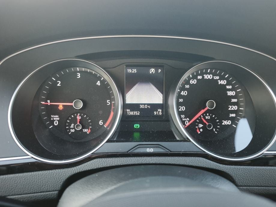 VW Passat 2,0 TDI 150*DSG**AUTOMATIK*BUSINESS*GARANCIJA**NIJE UVOZ** - 29