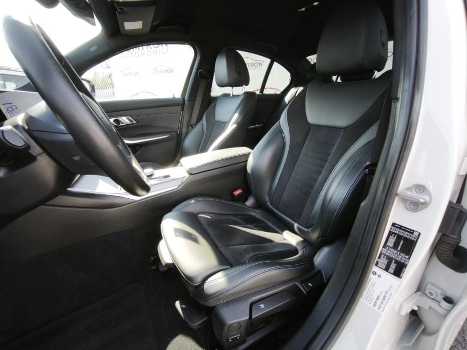 BMW 318d**M Sport**GARANCIJA**NIJE UVOZ**, 2020 god. - 16