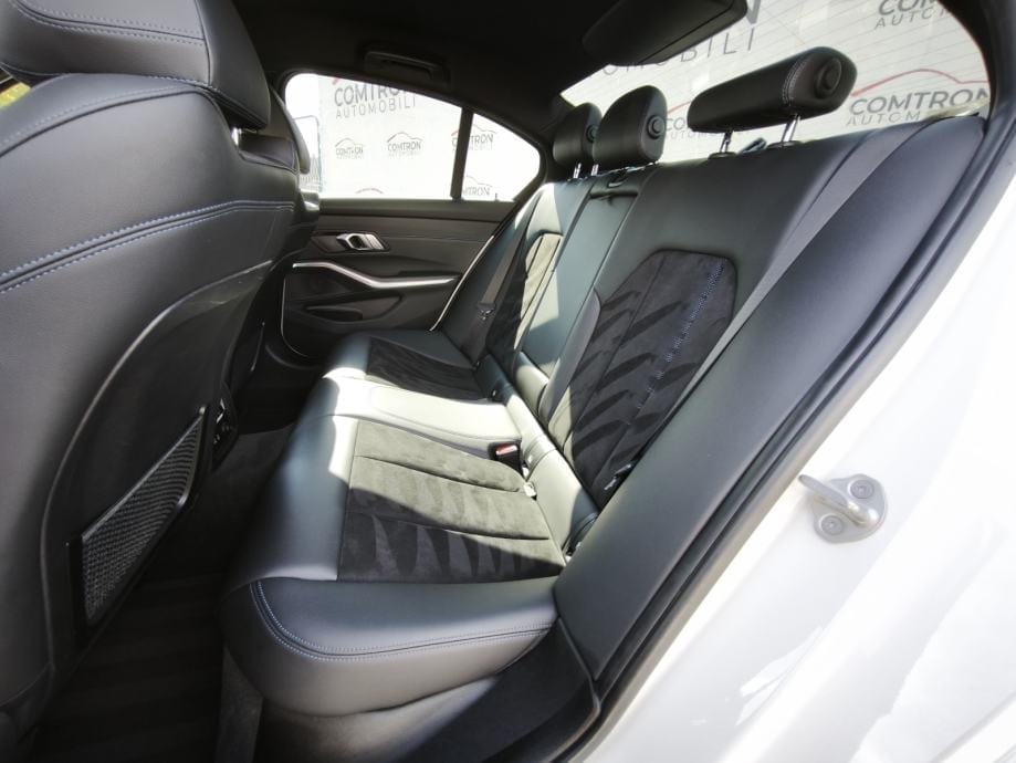 BMW 318d**M Sport**GARANCIJA**NIJE UVOZ**, 2020 god. - 18