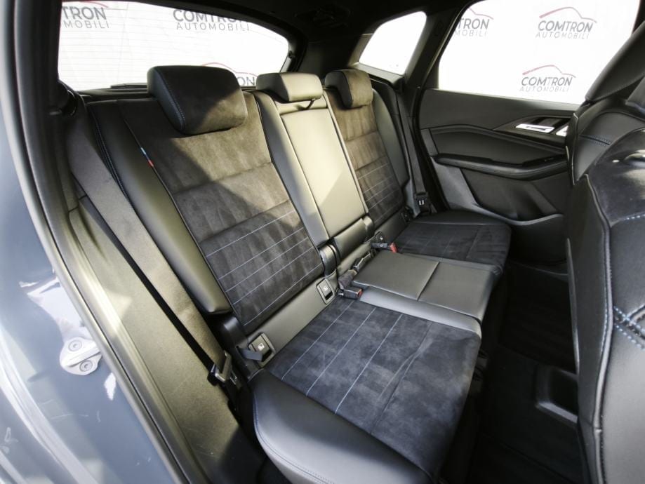BMW 218i Active Tourer M Sport Connected Professional, 2024 god. - 18