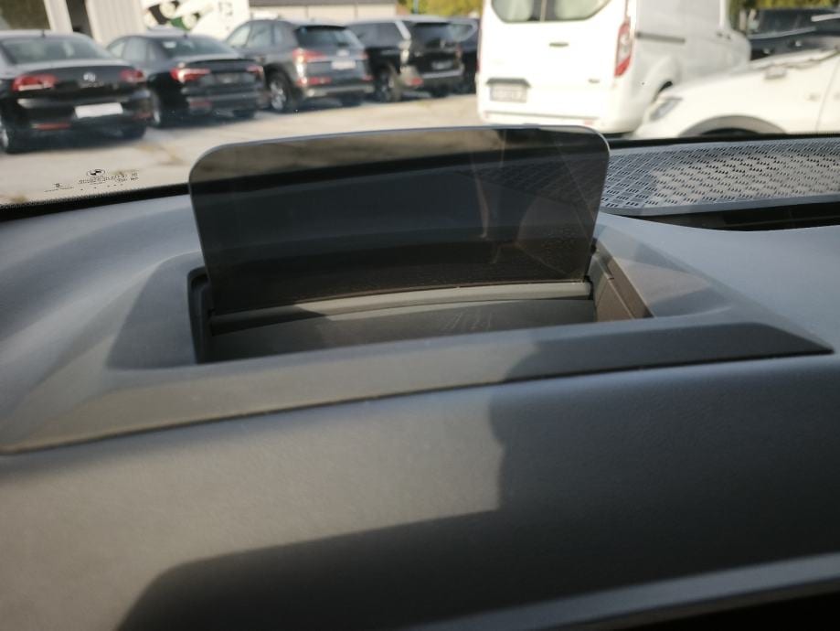 BMW 218i Active Tourer M Sport Connected Professional, 2024 god. - 23