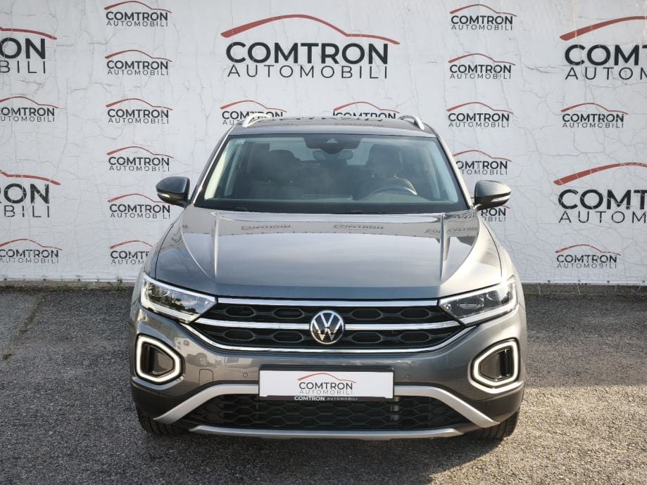 VW T-Roc 1,0 TSI 110ks**STYLE**GARANCIJA**NIJE UVOZ**, 2023 god.