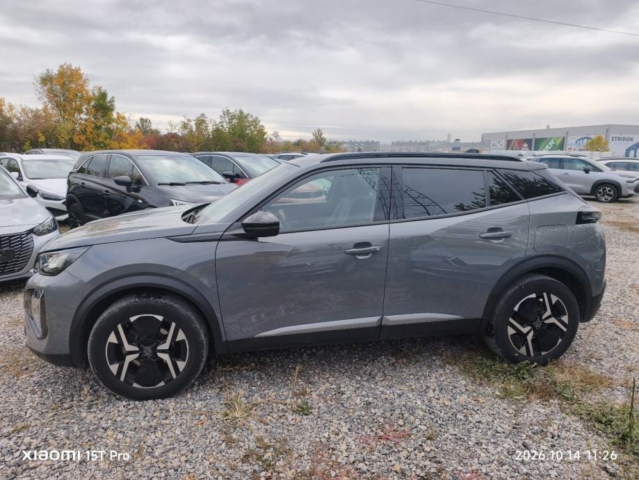 Peugeot 2008 1,2 130Ks**ALLURE**AUTOMATIK**HR-VOZILO**, 2024 god. - 4