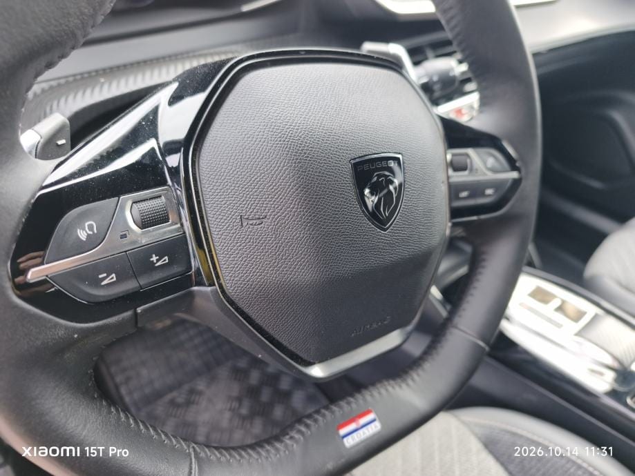 Peugeot 2008 1,2 130Ks**ALLURE**AUTOMATIK**HR-VOZILO**, 2024 god. - 10
