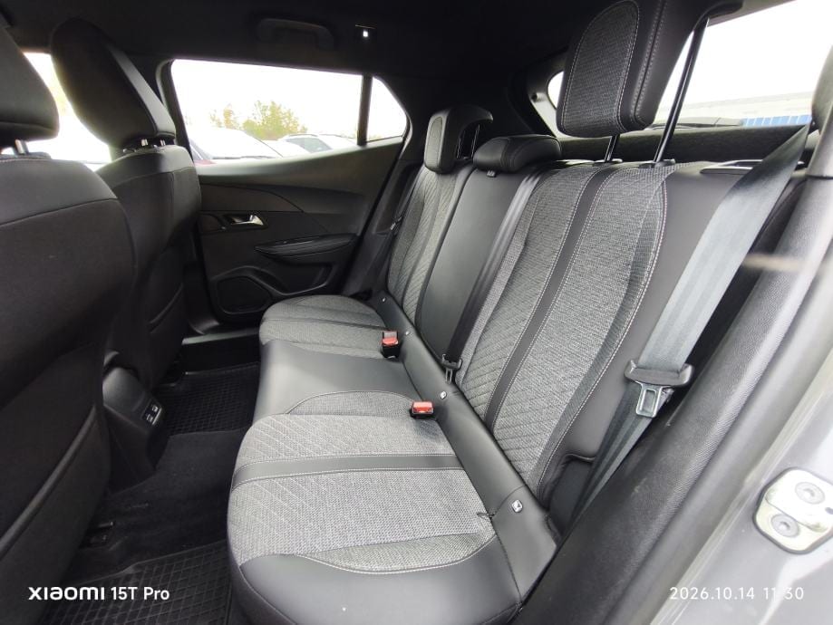 Peugeot 2008 1,2 130Ks**ALLURE**AUTOMATIK**HR-VOZILO**, 2024 god. - 12