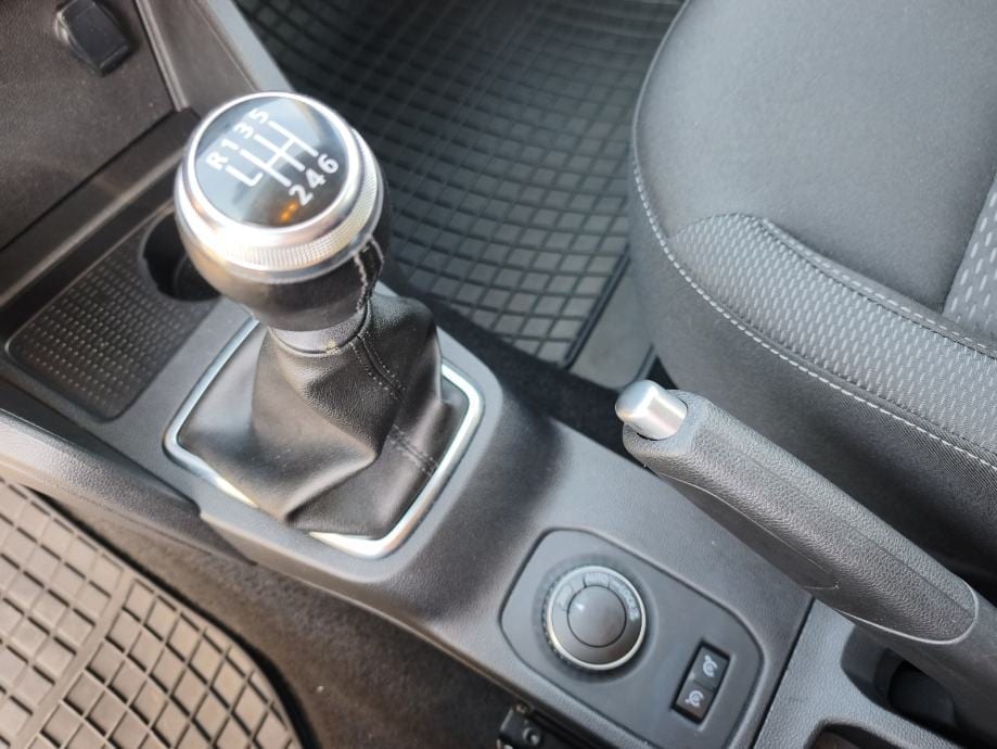 Dacia Duster 1,5 dCi 4x4 N1 Teretno vozilo*100%PDV* HR.Vozilo*Jamstvo*, 2020 god. - 19