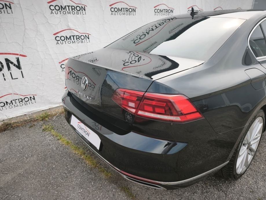 VW Passat 2,0 TDI 200ks**DSG**GARANCIJA**NIJE UVOZ**, 2022 god. - 11