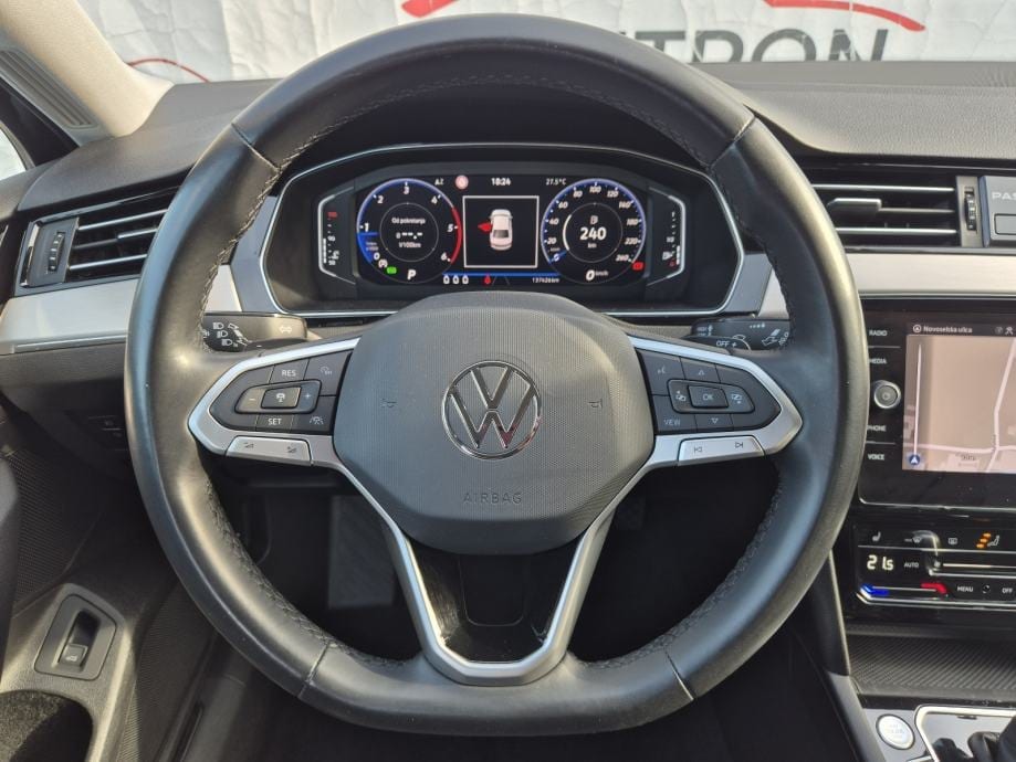 VW Passat 2,0 TDI 200ks**DSG**GARANCIJA**NIJE UVOZ**, 2022 god. - 17