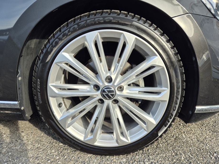 VW Passat 2,0 TDI 200ks**DSG**GARANCIJA**NIJE UVOZ**, 2022 god. - 23