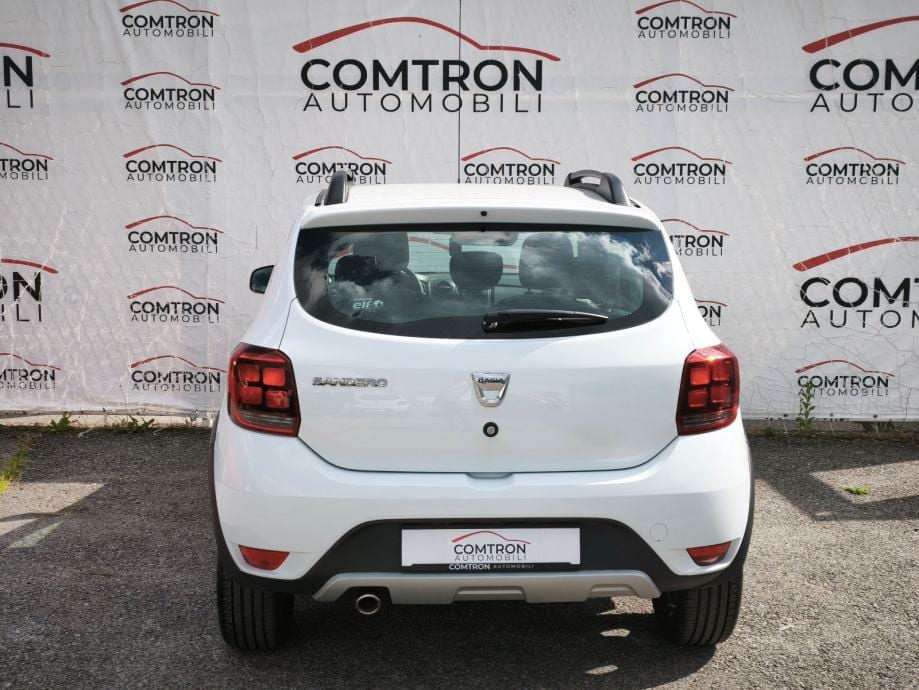 Dacia Sandero 1,5 dci 95ks**GARANCIJA**NIJE UVOZ**KLIMA**, 2021 god. - 7