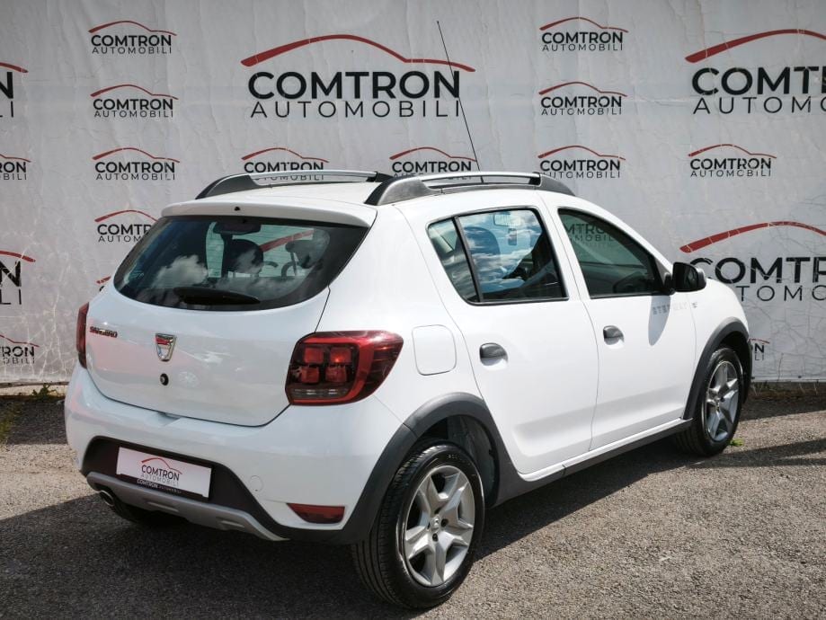 Dacia Sandero 1,5 dci 95ks**GARANCIJA**NIJE UVOZ**KLIMA**, 2021 god. - 8