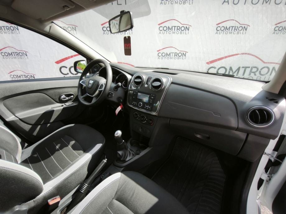 Dacia Sandero 1,5 dci 95ks**GARANCIJA**NIJE UVOZ**KLIMA**, 2021 god. - 13