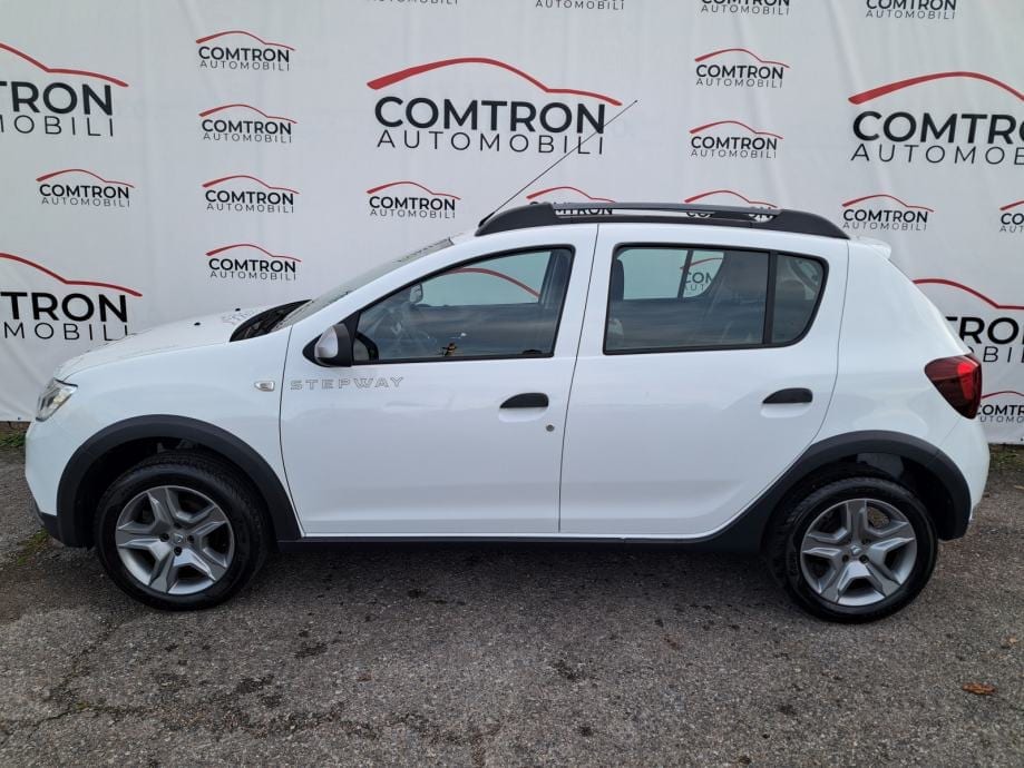 Dacia Sandero 1,5 dci 95ks**GARANCIJA**NIJE UVOZ**, 2021 god. - 4