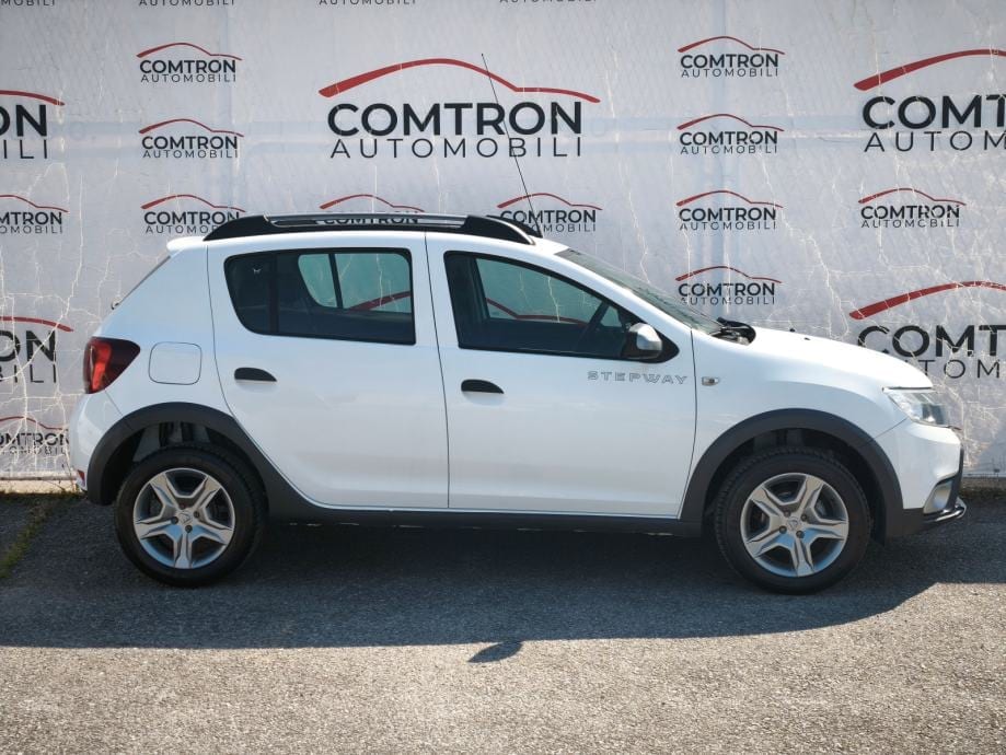 Dacia Sandero 1,5 dci 95ks**GARANCIJA**NIJE UVOZ**, 2021 god. - 5