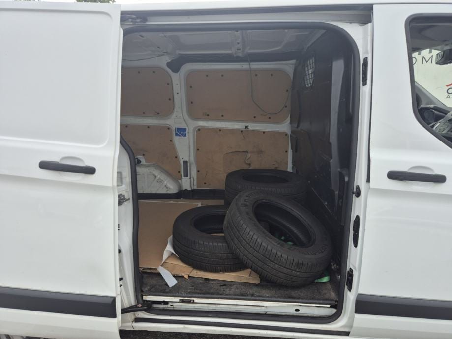 FORD TRANSIT CUSTOM 2,2 TDCi, 2015 god. - 14