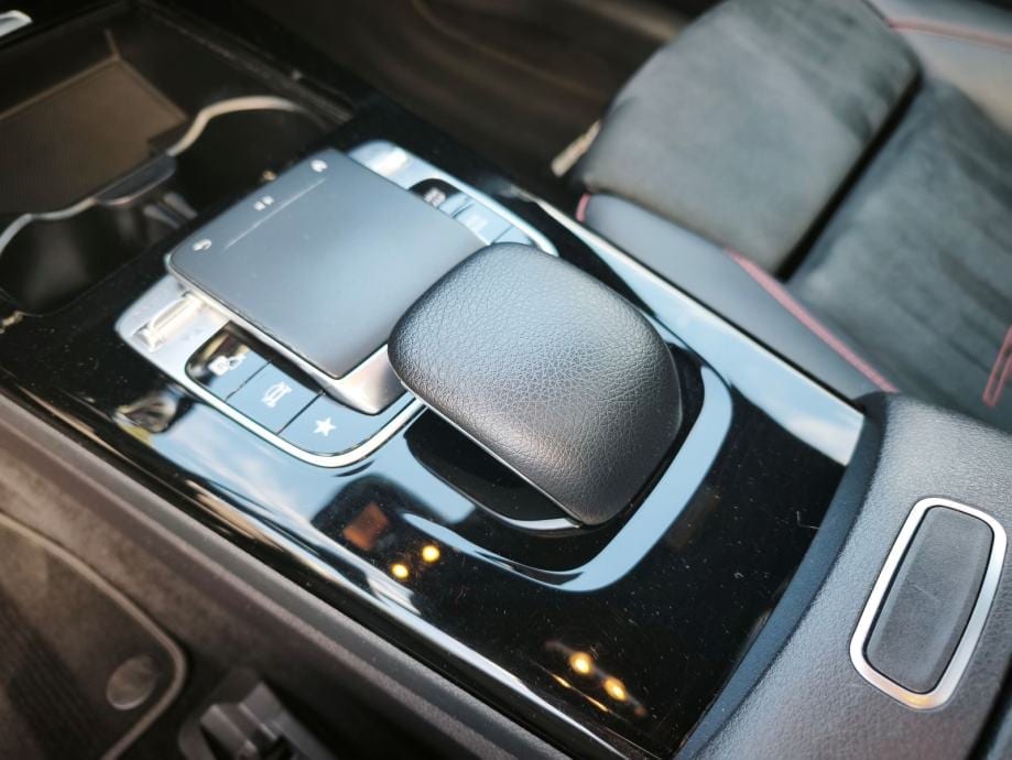 Mercedes-Benz CLA 220 d**AMG Line**, 2019 god. - 24