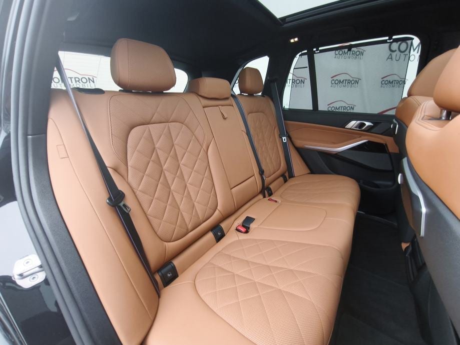 BMW X5 xDrive 30d**ZR.OVIJES**PANORAMA**TV.JAMSTVO**, 2024 god. - 19