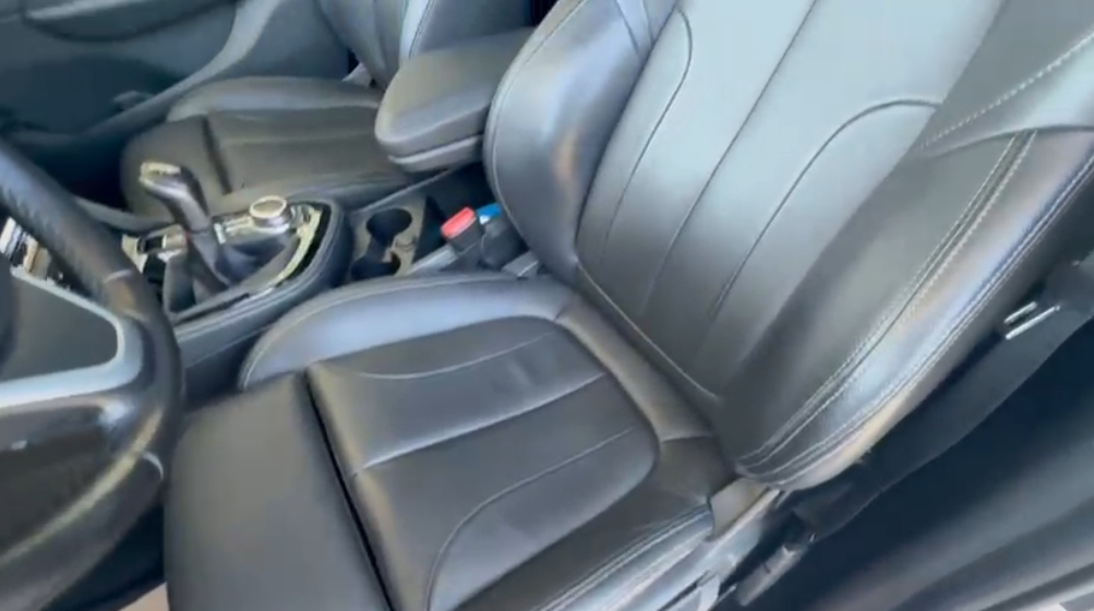 BMW serija 218d Gran Tourer Sport Line  7 mjesta - 6
