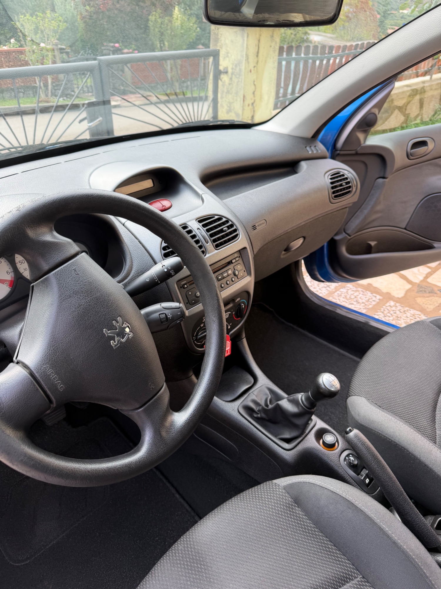 Peugeot 206 2008 - 15