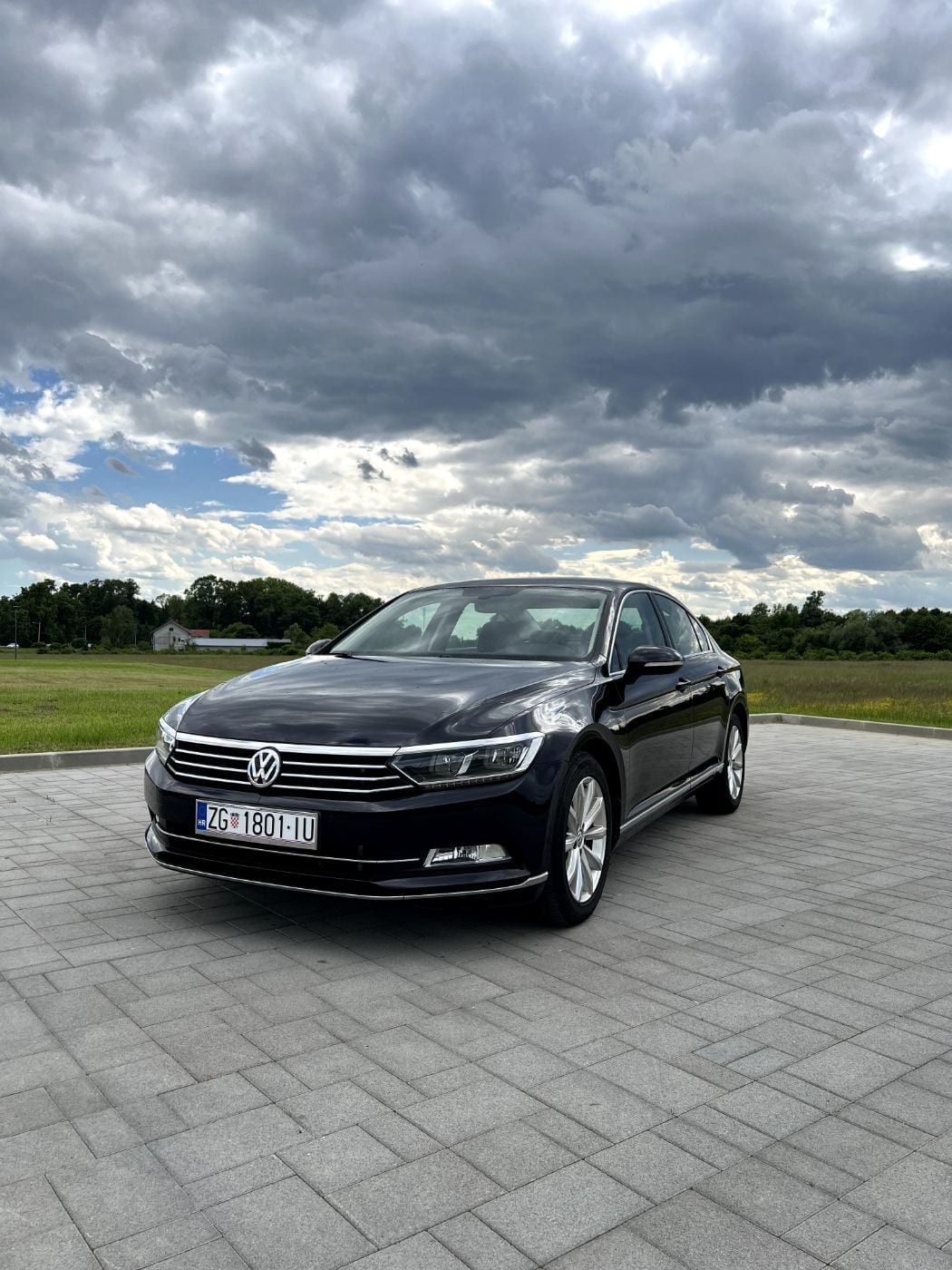 VW Passat 2.0 TDI DSG Highline - 2