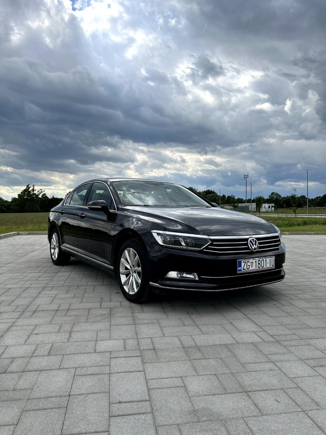 VW Passat 2.0 TDI DSG Highline - 4