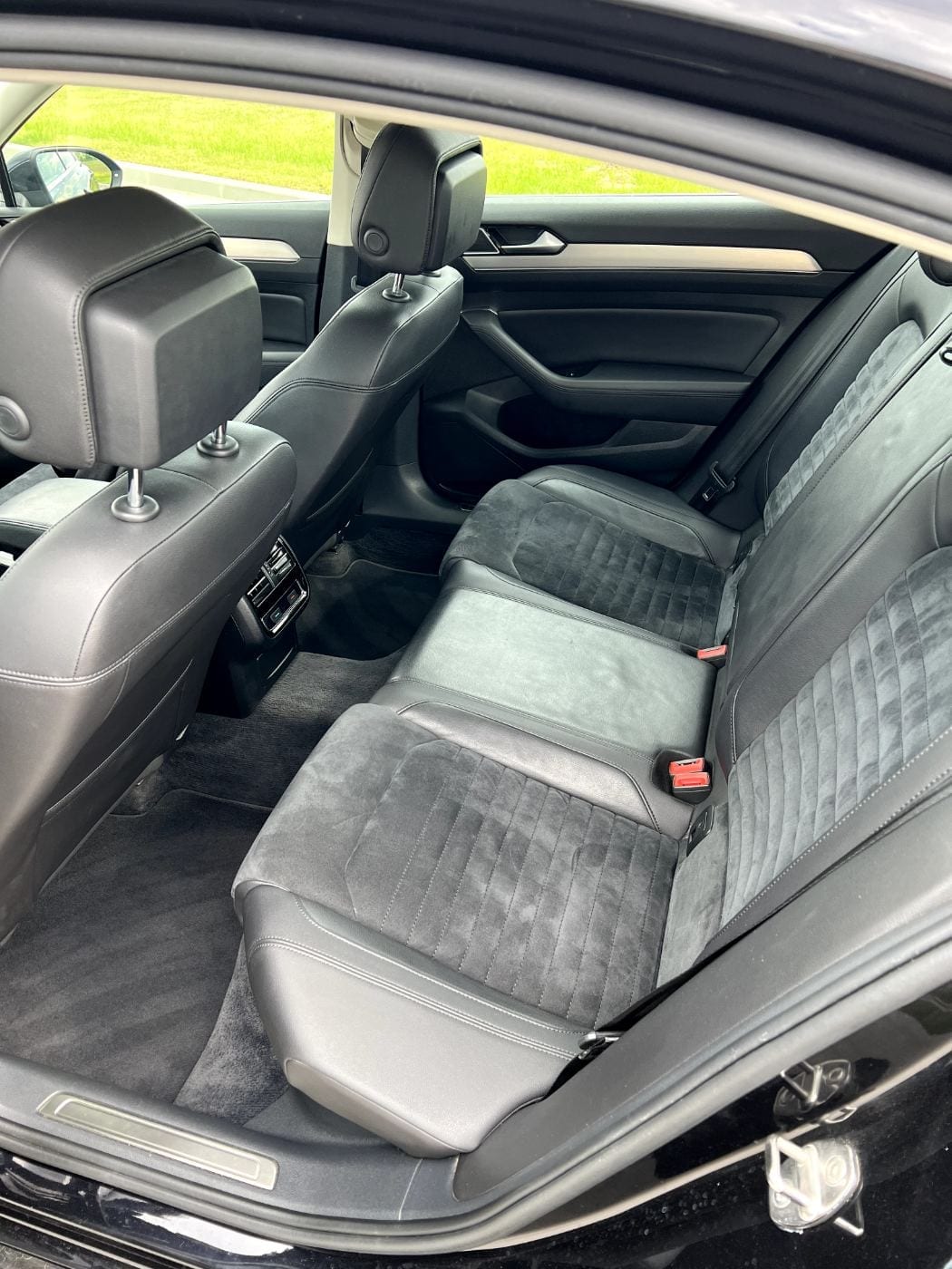 VW Passat 2.0 TDI DSG Highline - 14